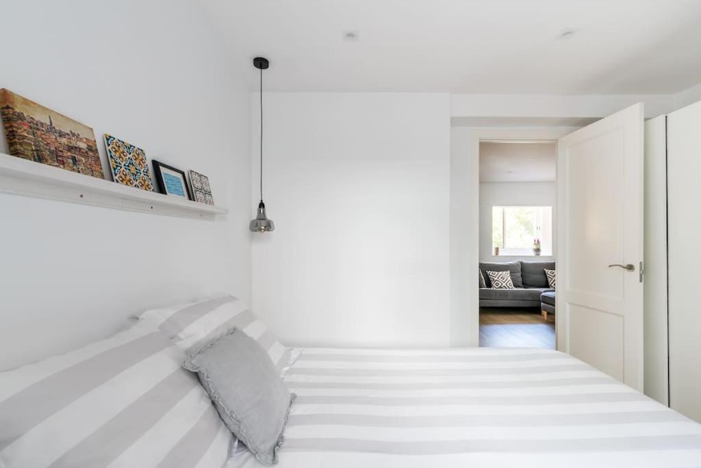 Apartamento Moderno En Triana 2 Dormitorios Y Aire Acondicionado Sevilha Exterior foto